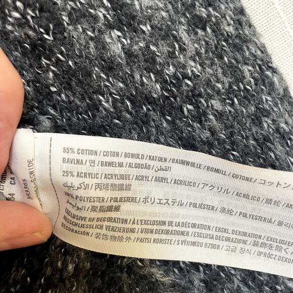 Hollister Cotton Blend Vneck Pullover Logo Sweater preppy - Picture 4 of 4